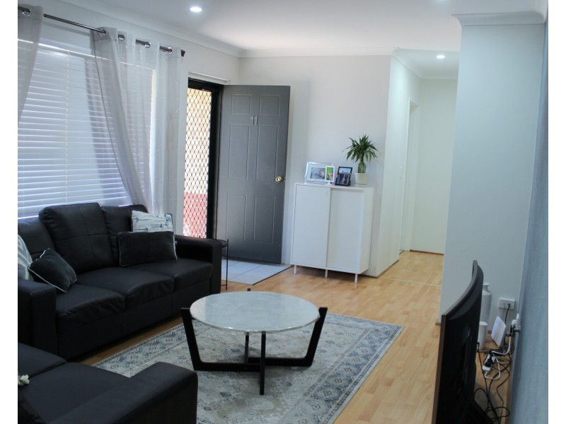 11/25 Conifer Place, Beechboro WA 6063