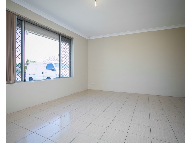 8 Amazon Drive, Beechboro WA 6063