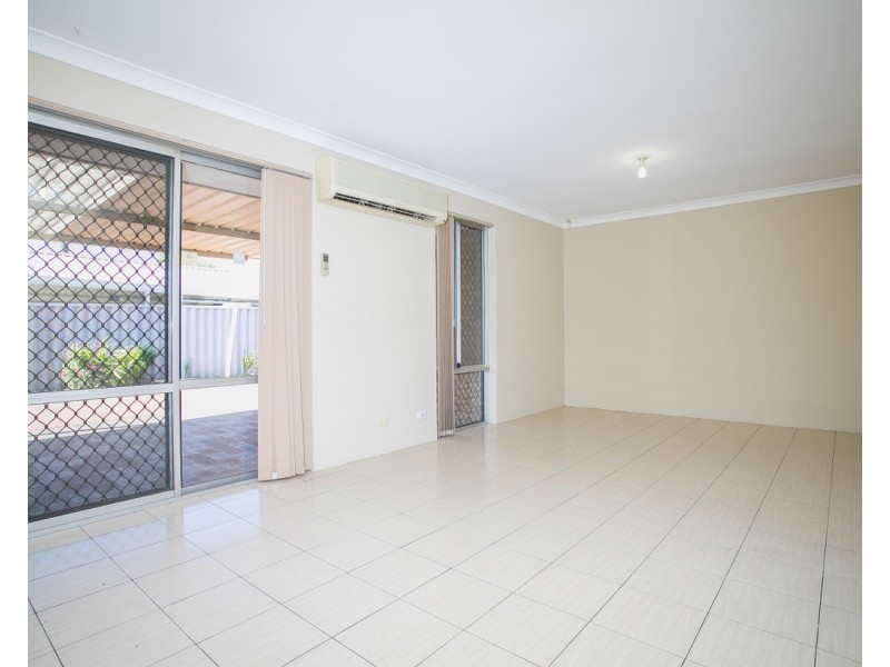 8 Amazon Drive, Beechboro WA 6063