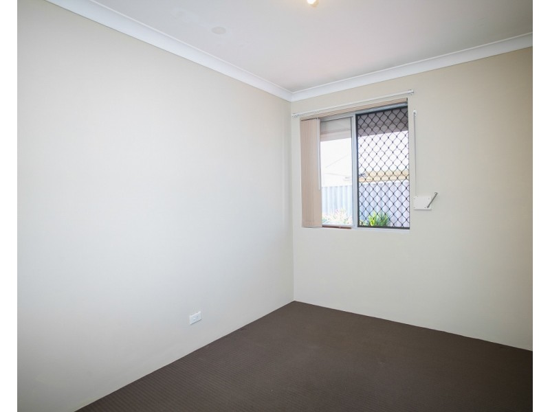 8 Amazon Drive, Beechboro WA 6063
