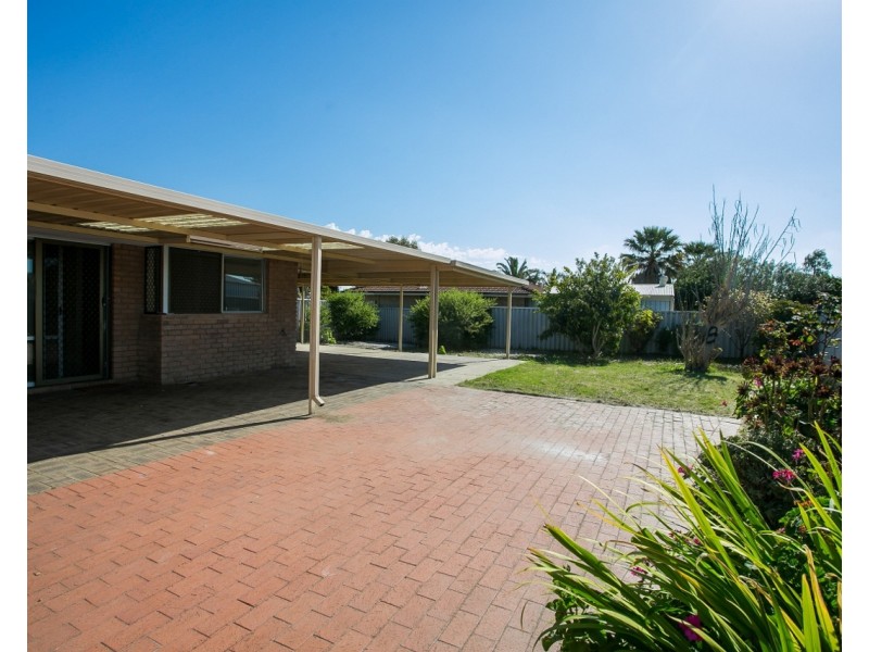 8 Amazon Drive, Beechboro WA 6063