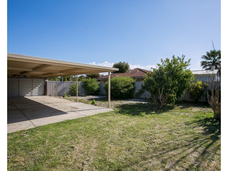 8 Amazon Drive, Beechboro WA 6063