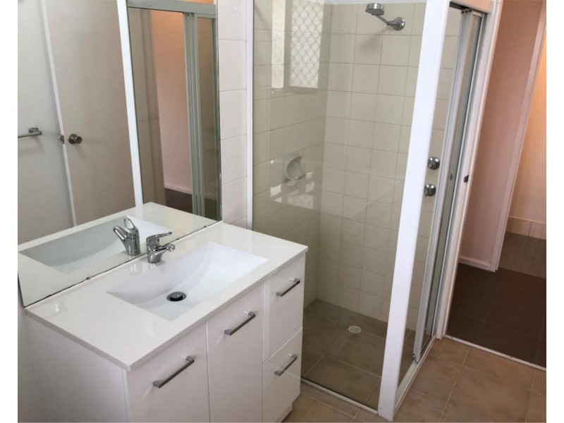 10 Earls Place, Balga WA 6061