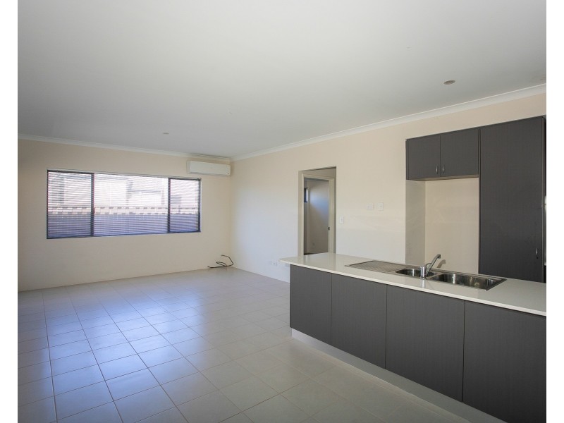 31 Brampton Avenue, Butler WA 6036