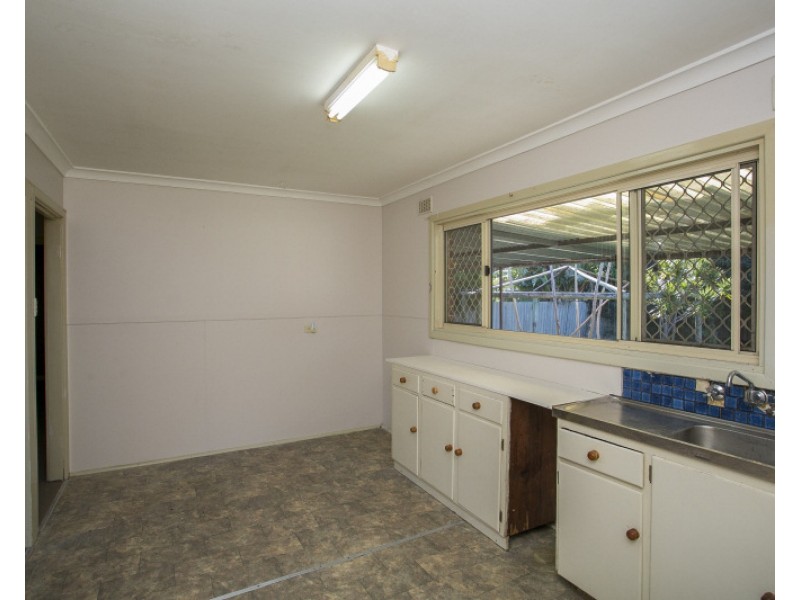 30 Letsom Way, Langford WA 6147