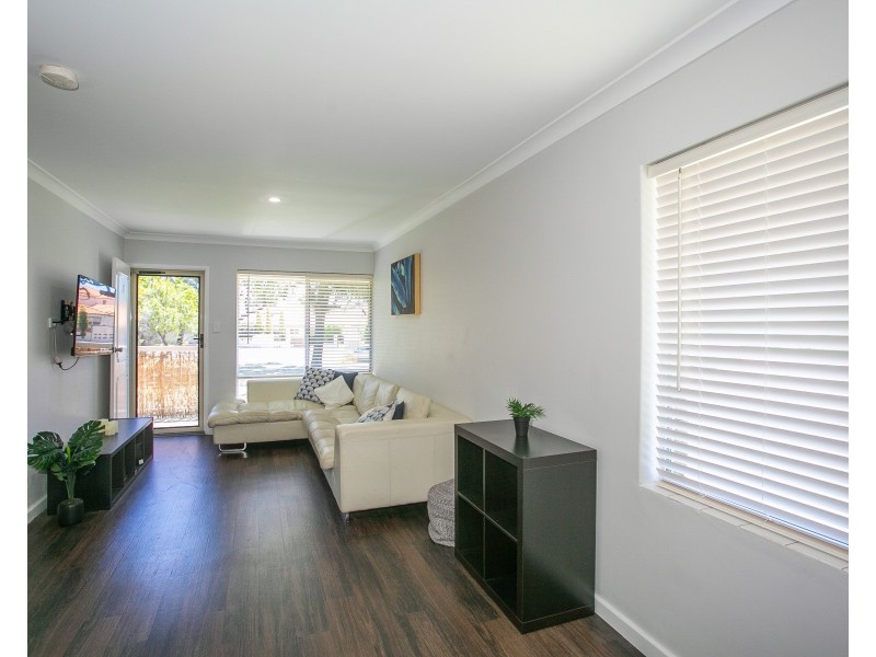 17/322 Canning Highway, Como WA 6152