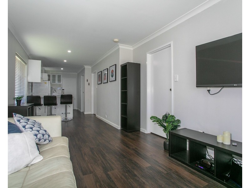 17/322 Canning Highway, Como WA 6152