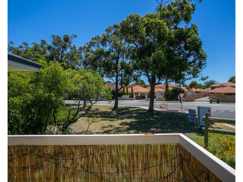 17/322 Canning Highway, Como WA 6152