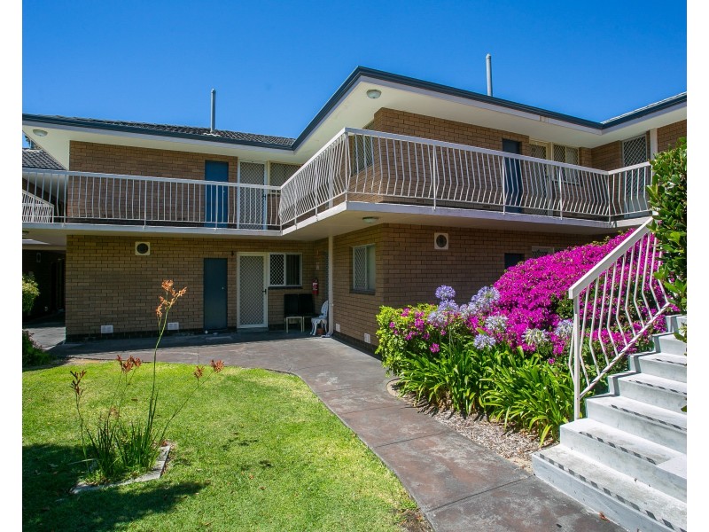 17/322 Canning Highway, Como WA 6152