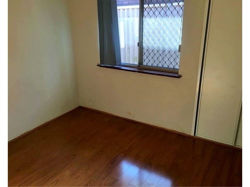 5 Gloves Place, Beechboro WA 6063