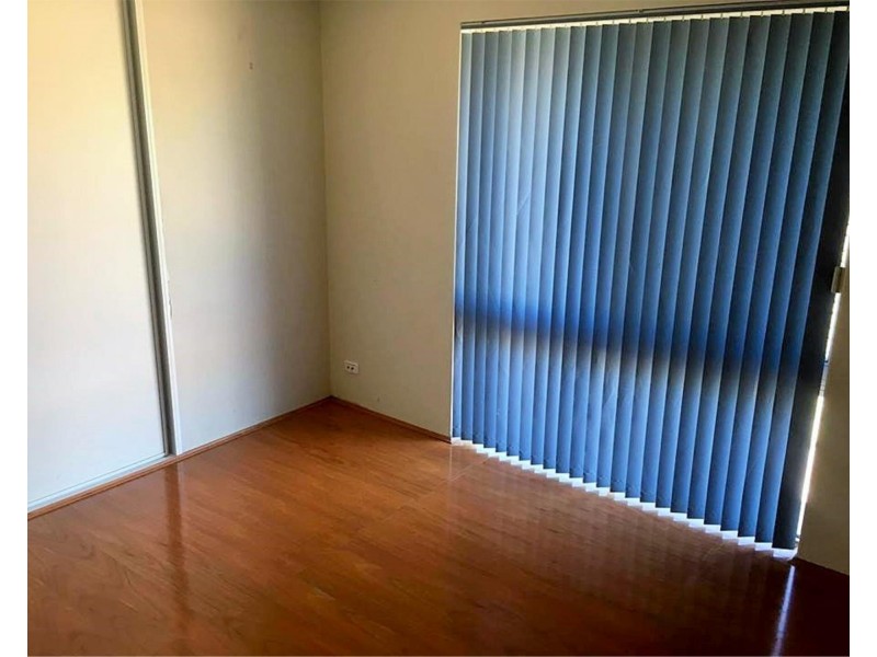 5 Gloves Place, Beechboro WA 6063