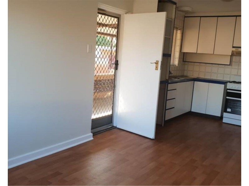 14 Gatton Way, Embleton WA 6062