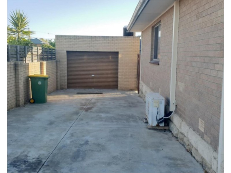 14 Gatton Way, Embleton WA 6062