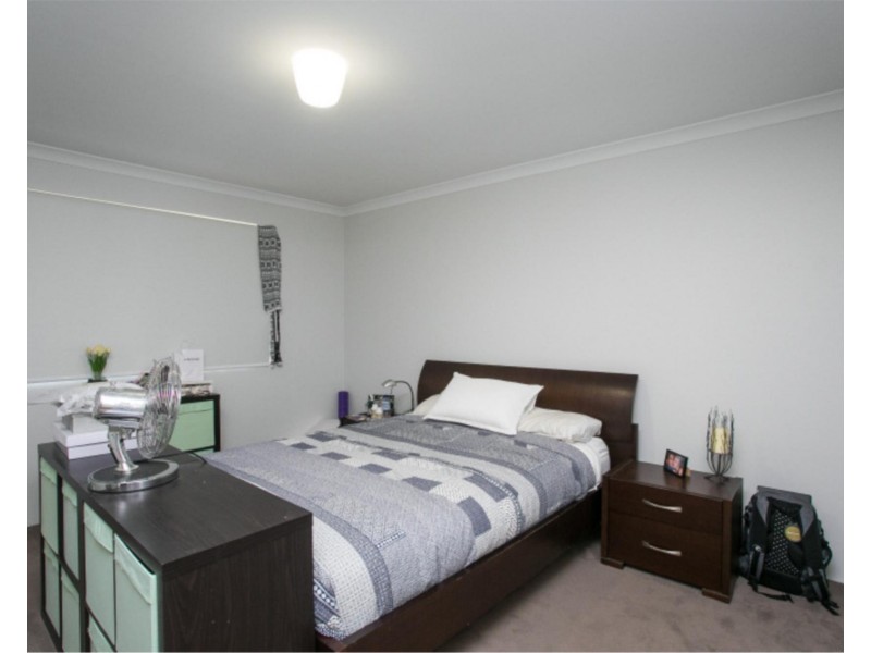 4 Topsham Way, Caversham WA 6055