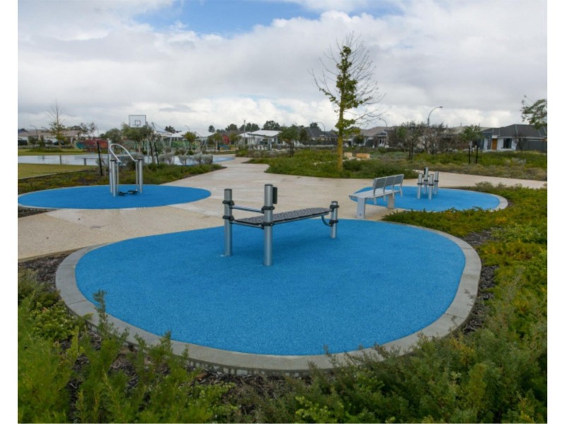 4 Topsham Way, Caversham WA 6055