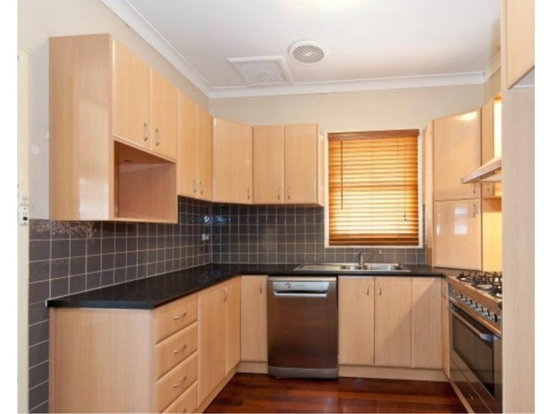 13 Priestley Street, Embleton WA 6062