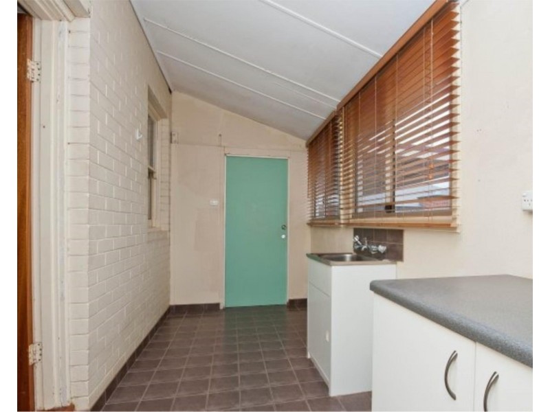 13 Priestley Street, Embleton WA 6062