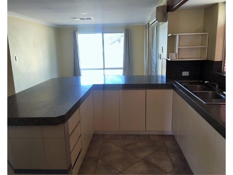 26 Sandalwood Close, Beechboro WA 6063