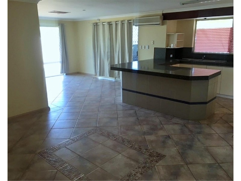 26 Sandalwood Close, Beechboro WA 6063