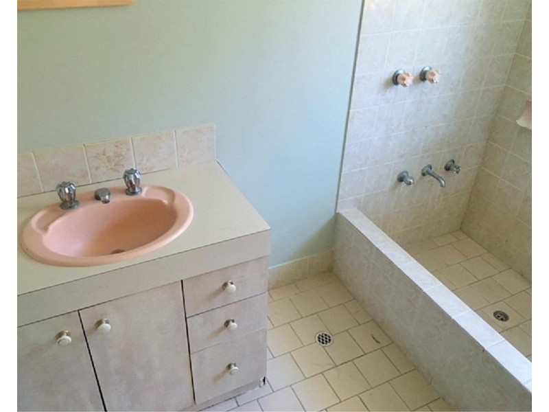 26 Sandalwood Close, Beechboro WA 6063