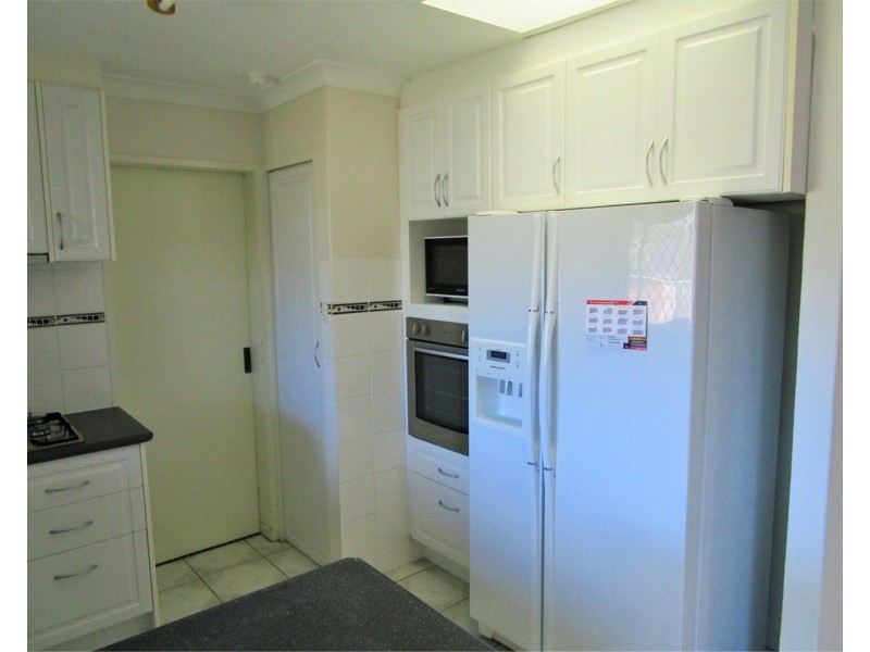 21 Gloves Place, Beechboro WA 6063