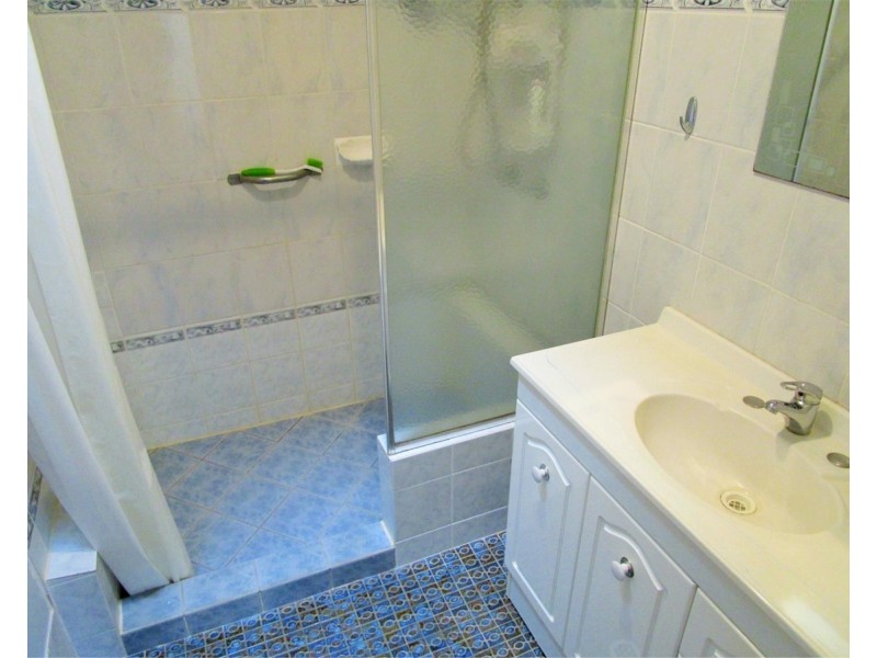 21 Gloves Place, Beechboro WA 6063