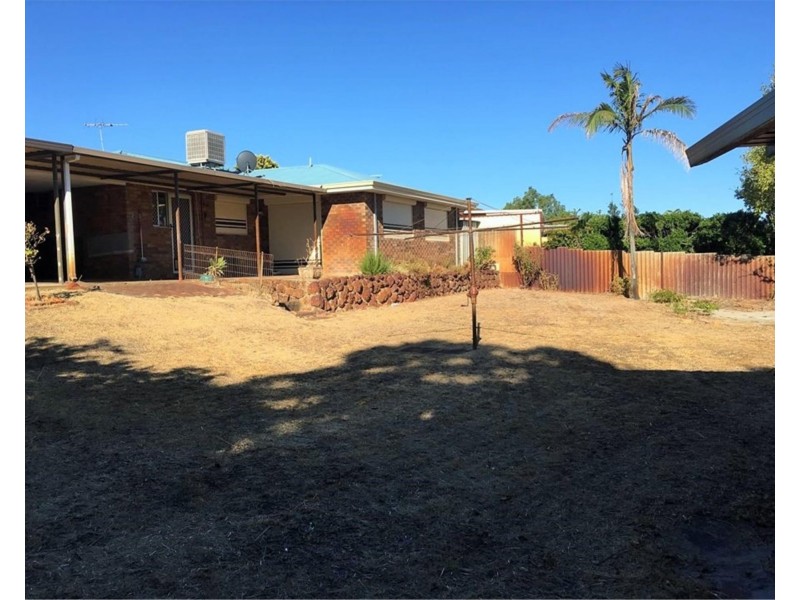 21 Gloves Place, Beechboro WA 6063