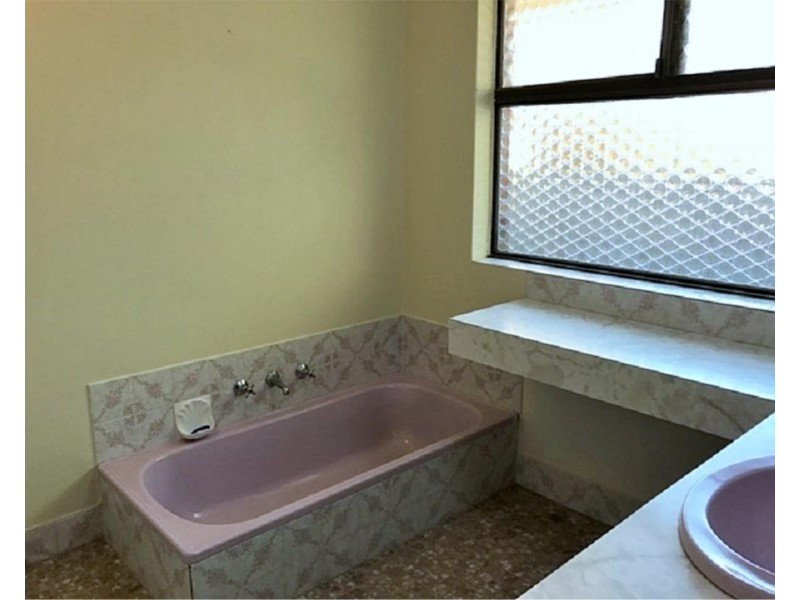 15 Oldham Street, Hillarys WA 6025