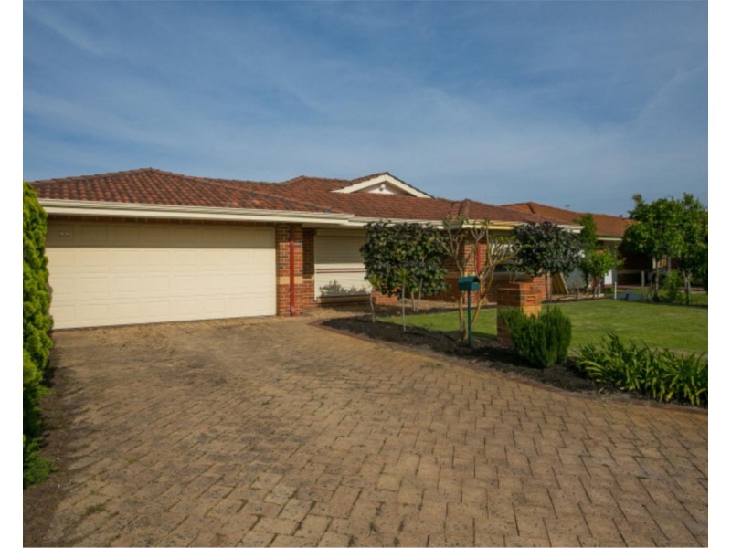 15 Viola Place, Beechboro WA 6063