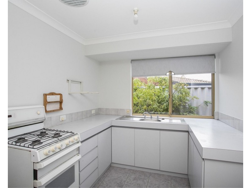 208 Vellgrove Avenue, Parkwood WA 6147