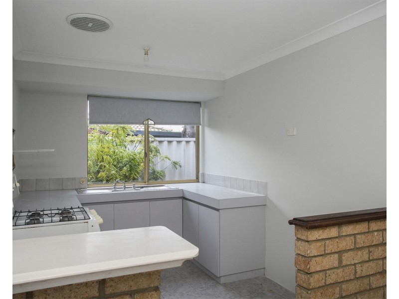 208 Vellgrove Avenue, Parkwood WA 6147