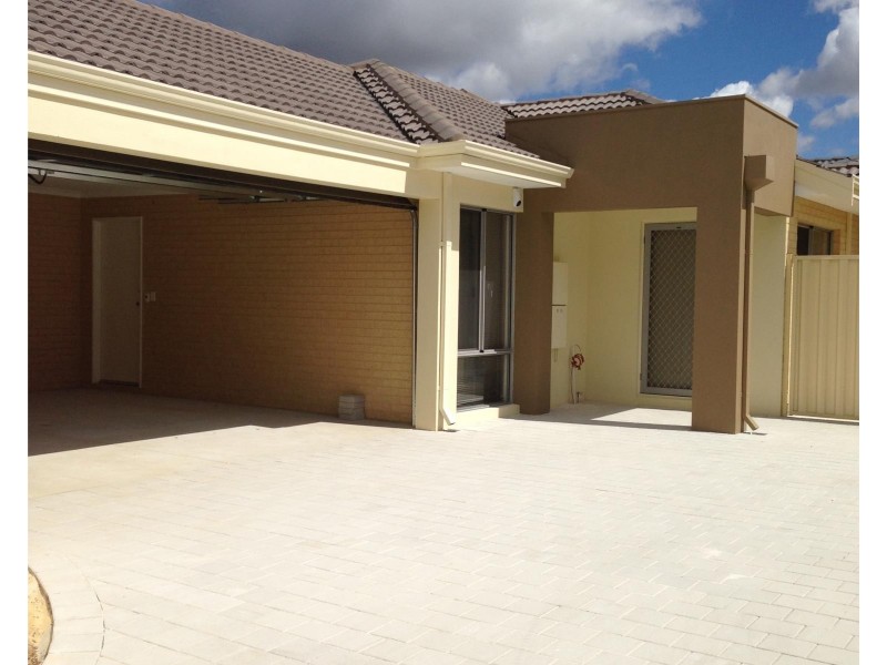 1/26 Matta Way, Pearsall WA 6065