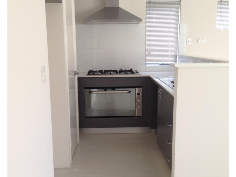 1/26 Matta Way, Pearsall WA 6065