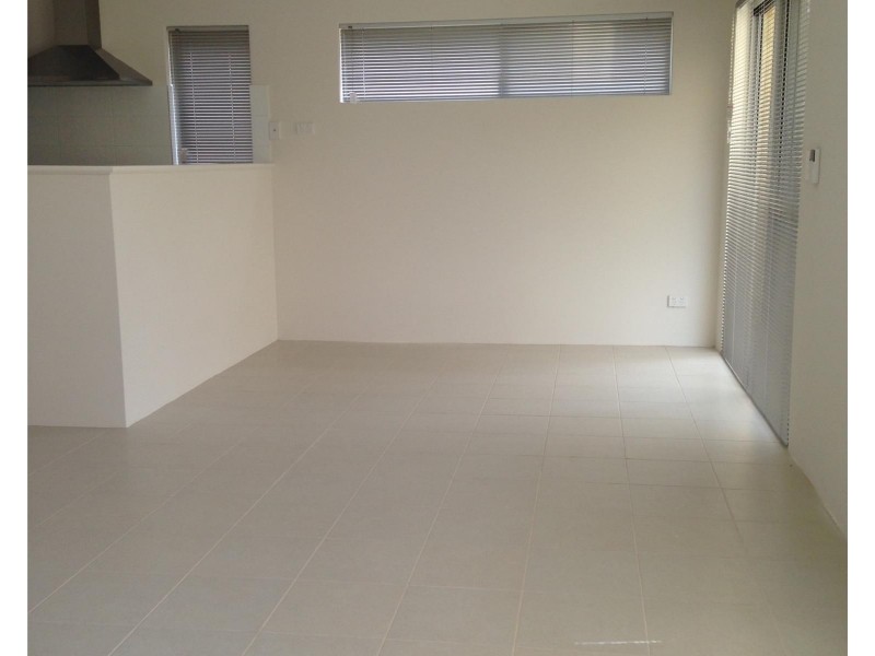 1/26 Matta Way, Pearsall WA 6065