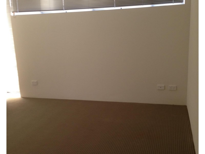 1/26 Matta Way, Pearsall WA 6065