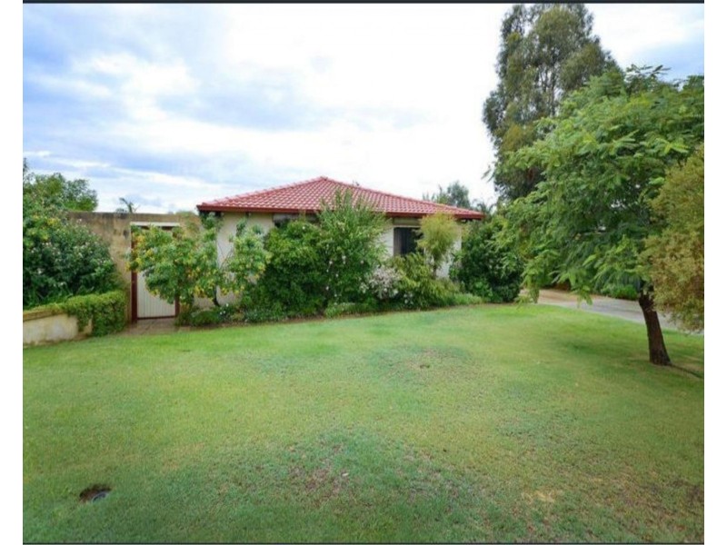 4 Ogram Place, Beechboro WA 6063