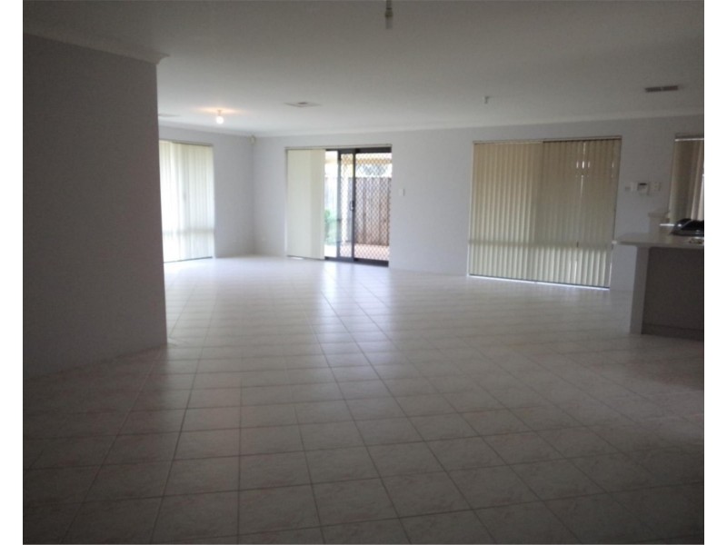 107 Granesse Drive, Ellenbrook WA 6069