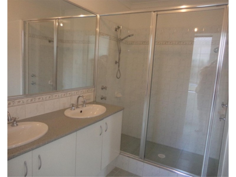 107 Granesse Drive, Ellenbrook WA 6069