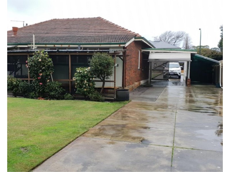 22 Laurel Road, Woodlands WA 6018