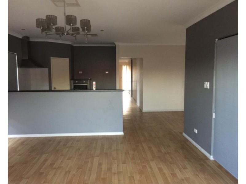 62 Musselbrook Trail, Ellenbrook WA 6069