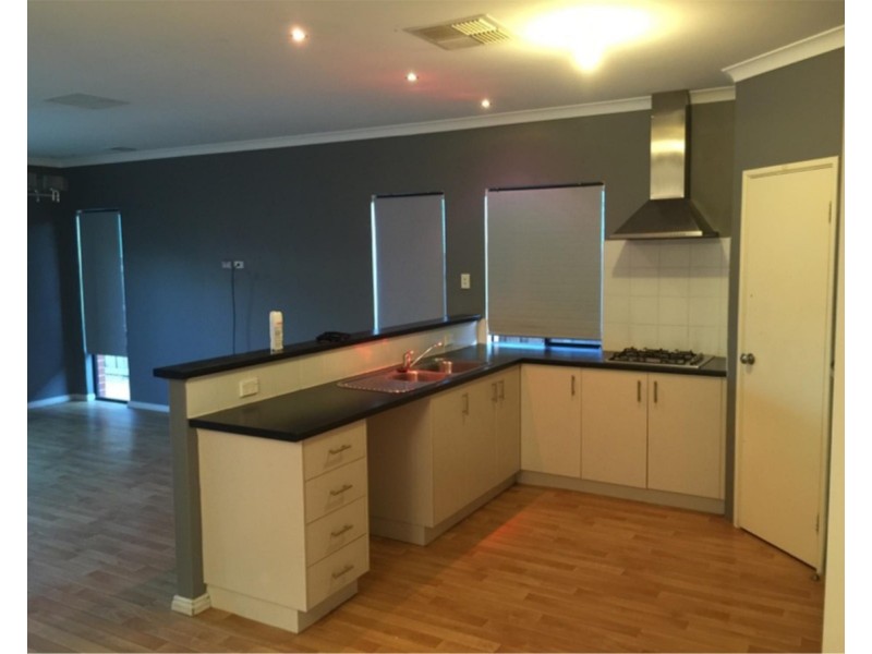 62 Musselbrook Trail, Ellenbrook WA 6069