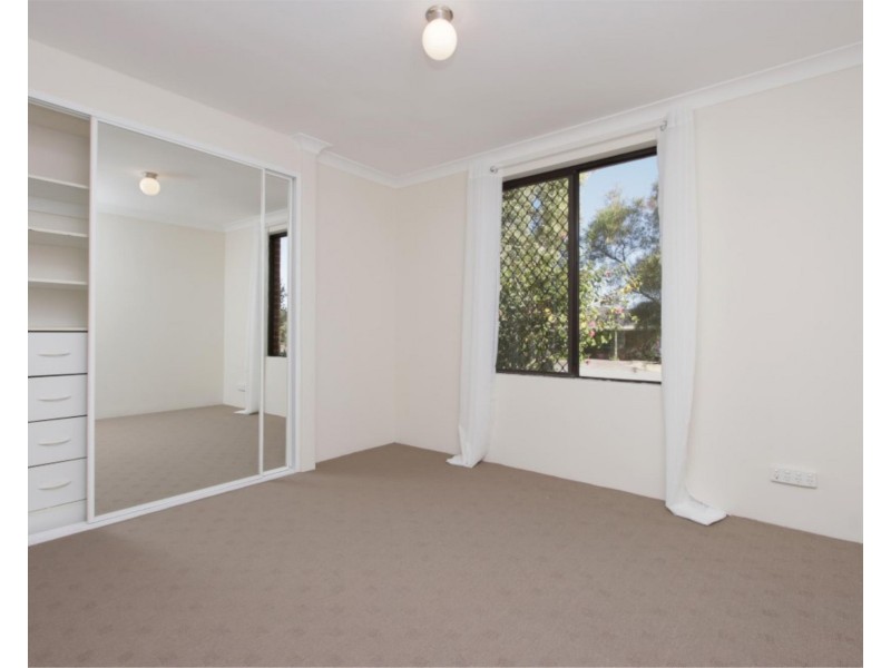 21 Cunningham Loop, Mirrabooka WA 6061