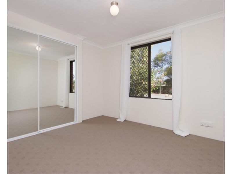 21 Cunningham Loop, Mirrabooka WA 6061