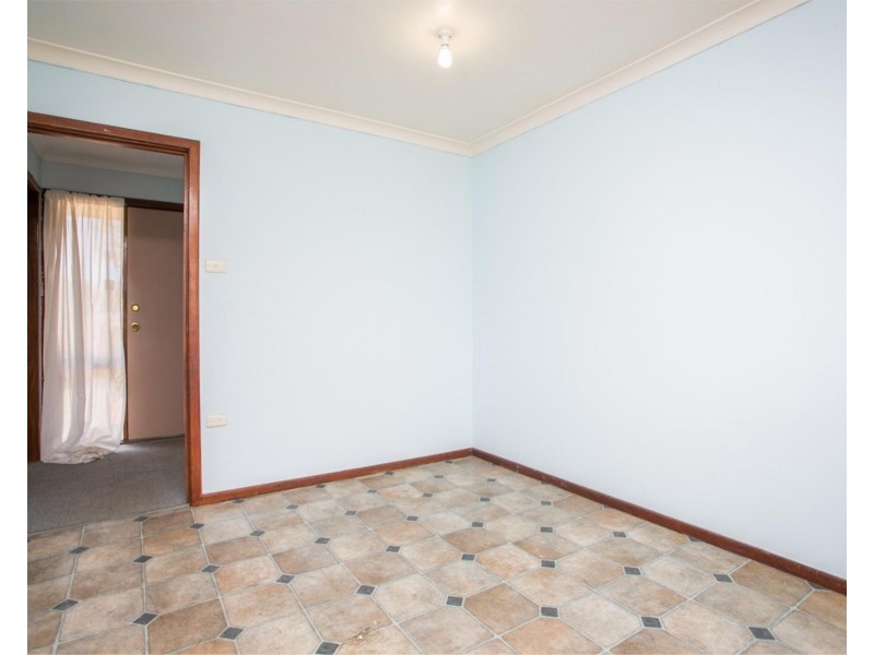8 Woolgar Way, Lockridge WA 6054