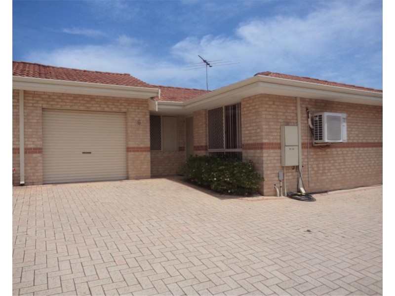 6/3 Adelphi Court, Marangaroo WA 6064