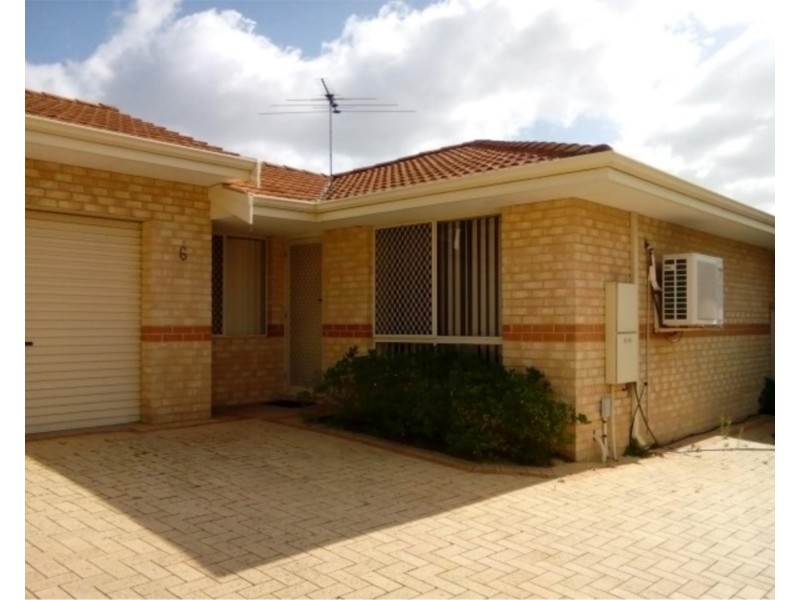6/3 Adelphi Court, Marangaroo WA 6064
