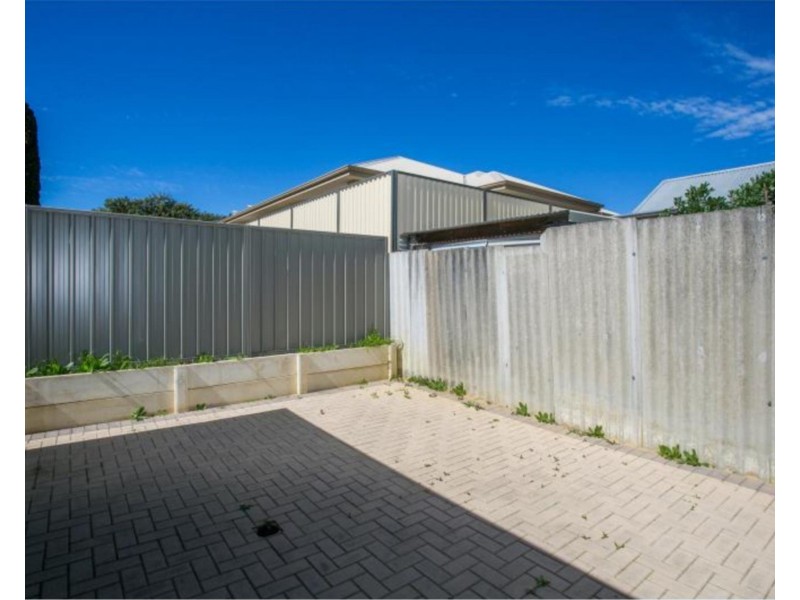 6C Messenger Street, Kelmscott WA 6111