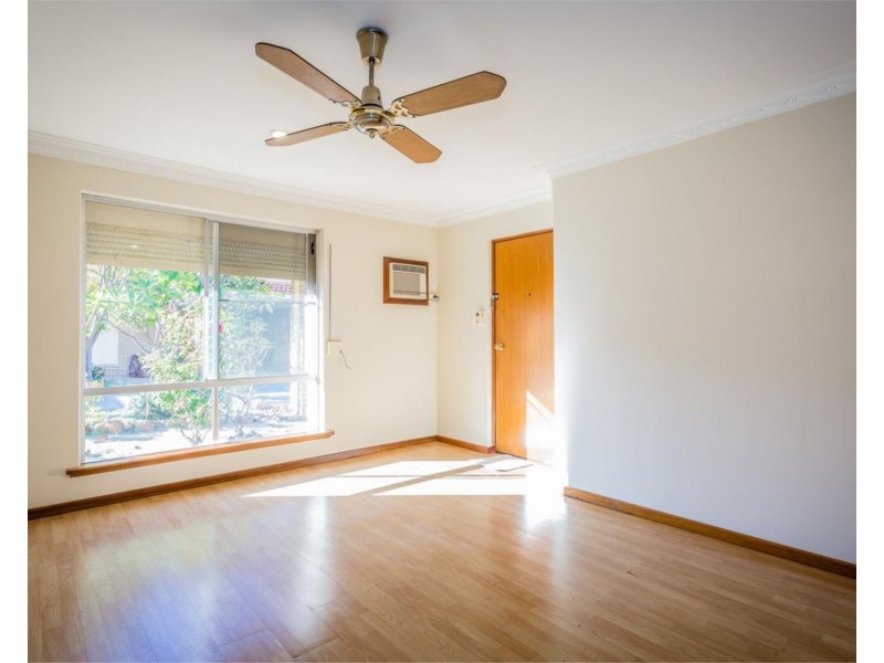 2/201 Royal Street, Yokine WA 6060