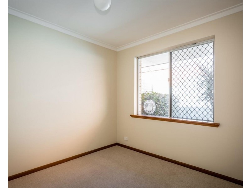 2/201 Royal Street, Yokine WA 6060