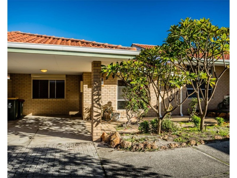 2/201 Royal Street, Yokine WA 6060